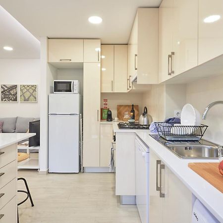 Light Apartment With Amazing Balcony, By Timecooler Лиссабон Экстерьер фото